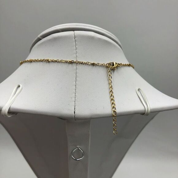 18K Gold Plated Ornate Cross Women's Necklace Hypoallergenic Waterproof - Picture 7 of 12